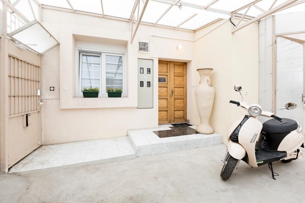 Dolce Vita Luxury Suites Belgrado Esterno foto