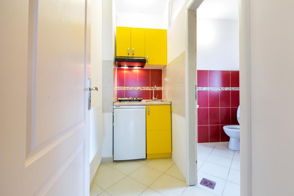 Dolce Vita Luxury Suites Belgrado Esterno foto