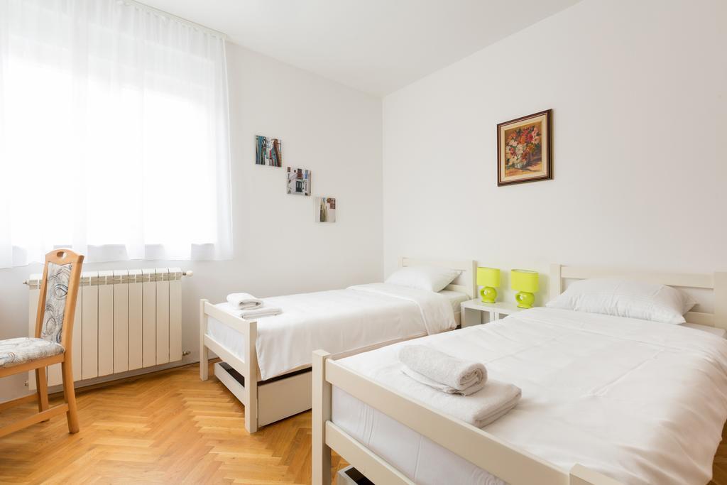 Dolce Vita Luxury Suites Belgrado Esterno foto