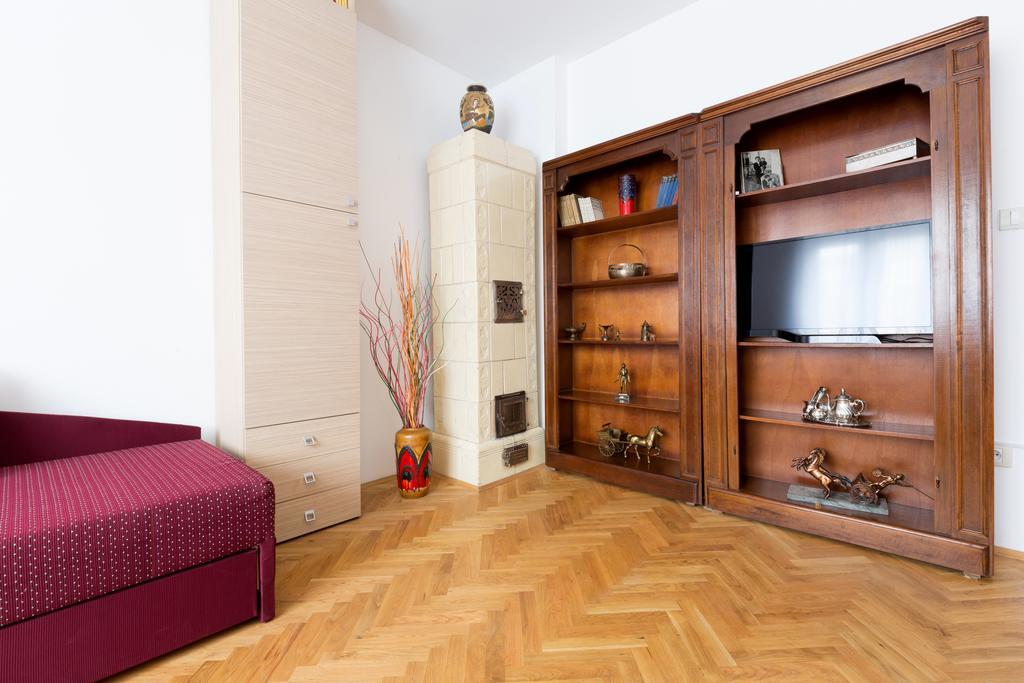 Dolce Vita Luxury Suites Belgrado Esterno foto